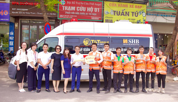 T&T Group và SHB tặng xe cứu thương cho Đội hỗ trợ sơ cứu FAS Angel Hà Nội